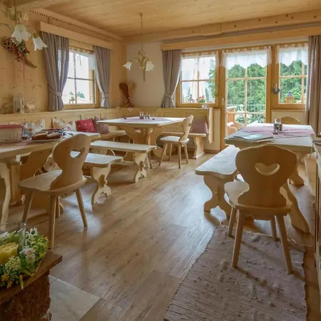Guest house Bergpension Ebental Brixen im Thale