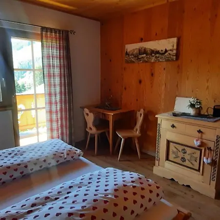 Bergpension Ebental Guest house
