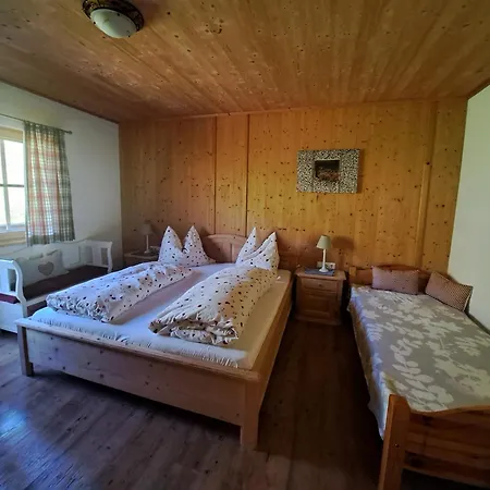 Bergpension Ebental 3* Brixen im Thale